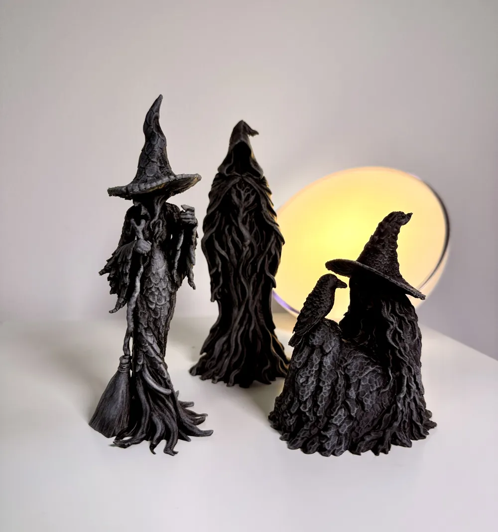 Witch of the Ancient Roots, Halloween Fantasy, photo 2 of 4 - Witch of the Ancient Roots, Halloween Fantasy Art