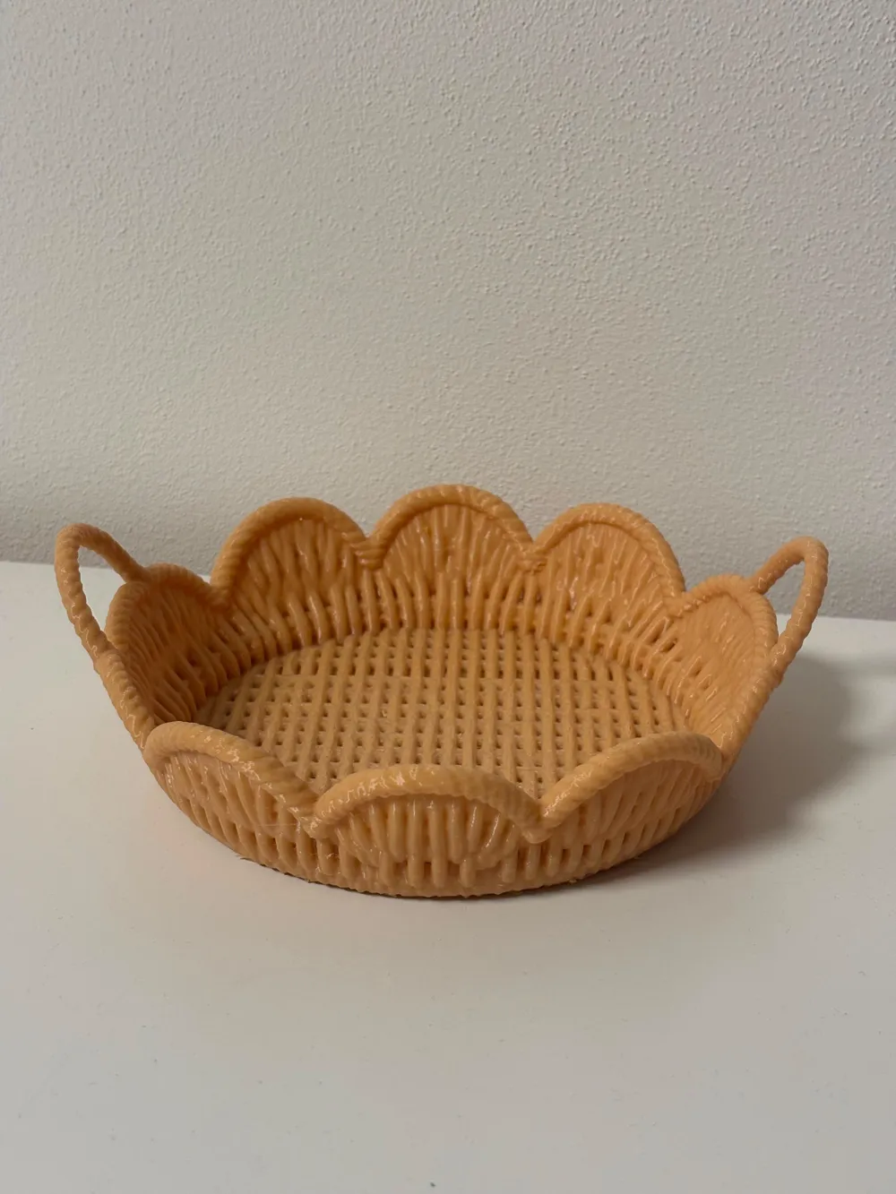 Woven Basket Tray, Rattan Style, photo 3 of 4 - Woven Basket Tray, Rattan Style Storage & Organisation