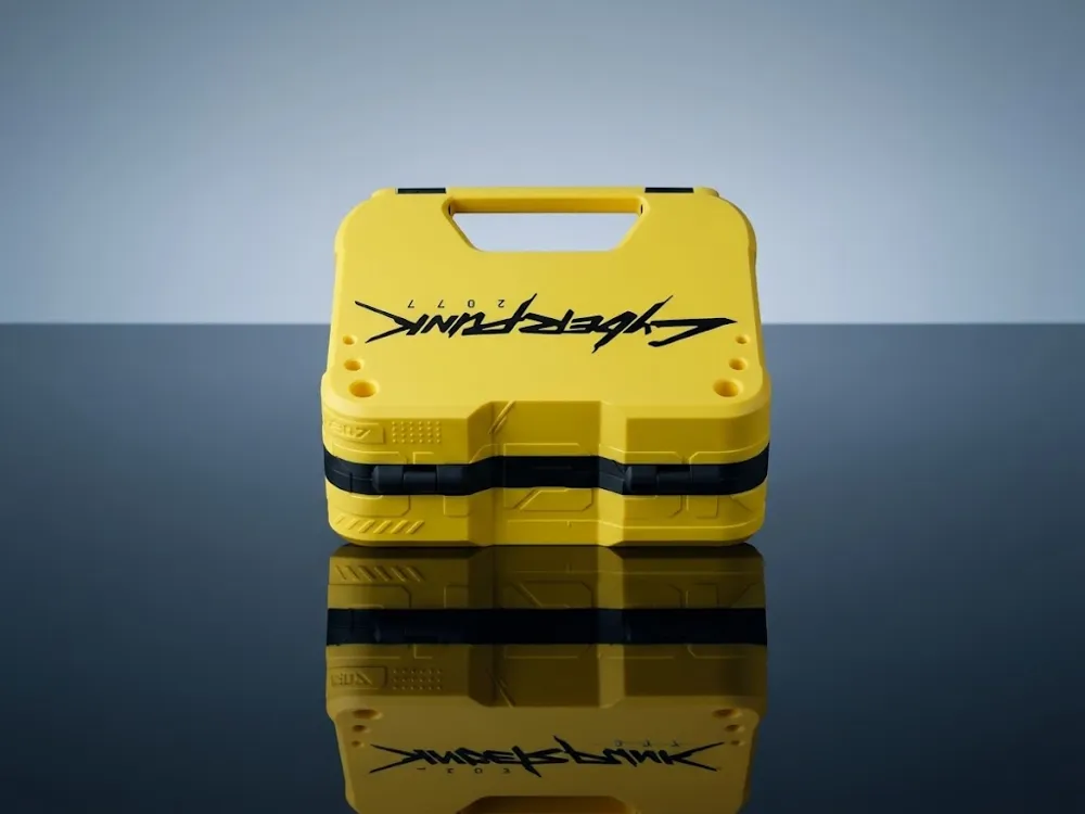 Xbox One Controller Case Cyberpunk 2077 Limited, photo 3 of 4 - Xbox One Controller Case Cyberpunk 2077 Limited Gaming Accessories