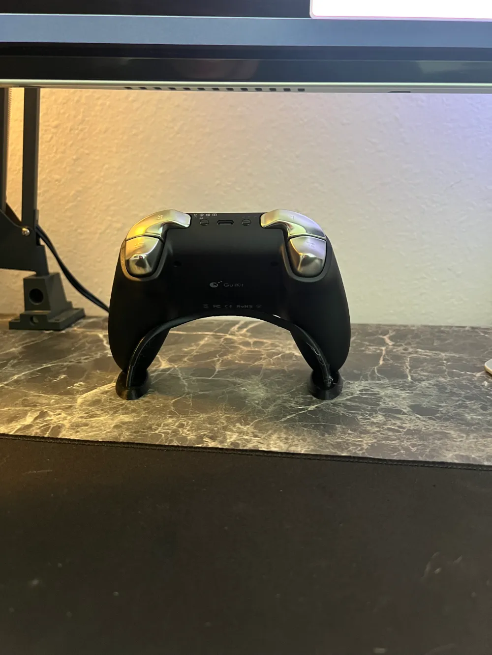 Xbox Stealth Controller Stand, photo 4 of 4 - Xbox Stealth Controller Stand Tools
