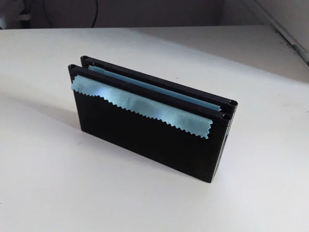 Xiaomi Mi Pad 4 8'' vertical stand, photo 2 of 3 - Xiaomi Mi Pad 4 8'' vertical stand Household