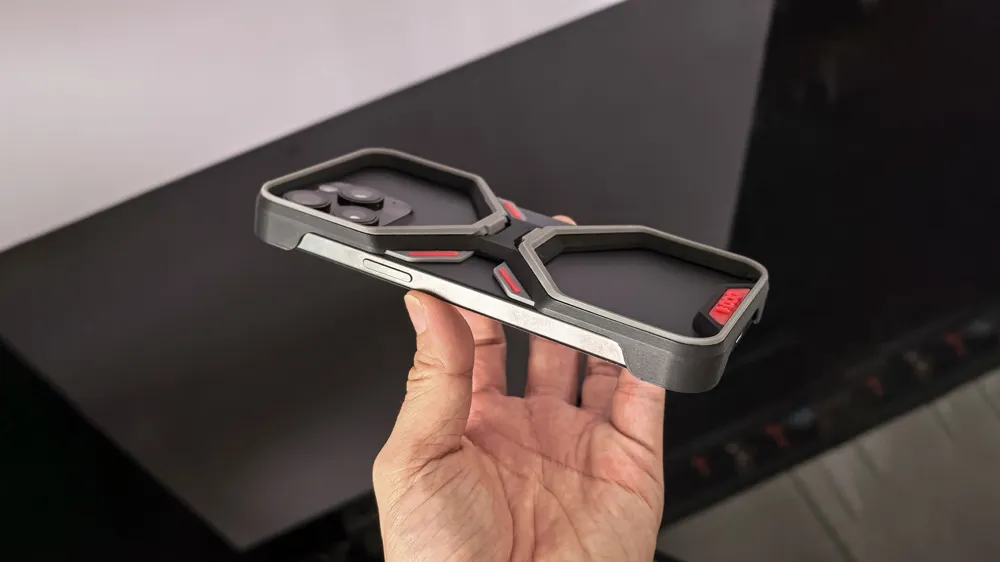 X Mechanical Frame Combo iPhone15/16/17 Phone Case, photo 4 of 4 - X Mechanical Frame Combo iPhone15/16/17 Phone Case Hobby & DIY