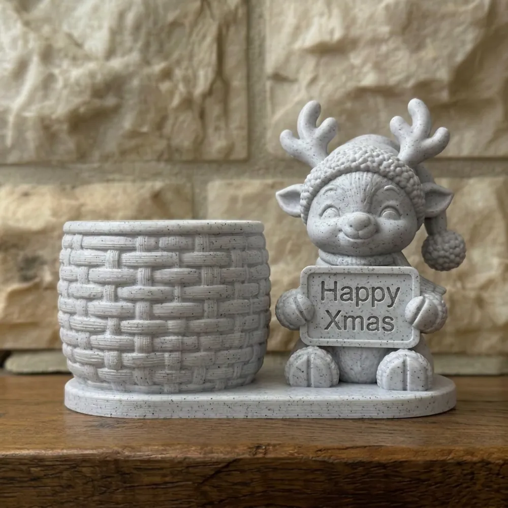 Xmas Reindeer Bloom & Believe Planter, photo 3 of 4 - Xmas Reindeer Bloom & Believe Planter Garden & Outdoor