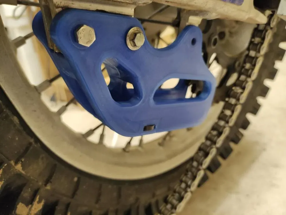 Yamaha yz250 chain guide, another view - Motorcycle Parts & Covers, chainguide