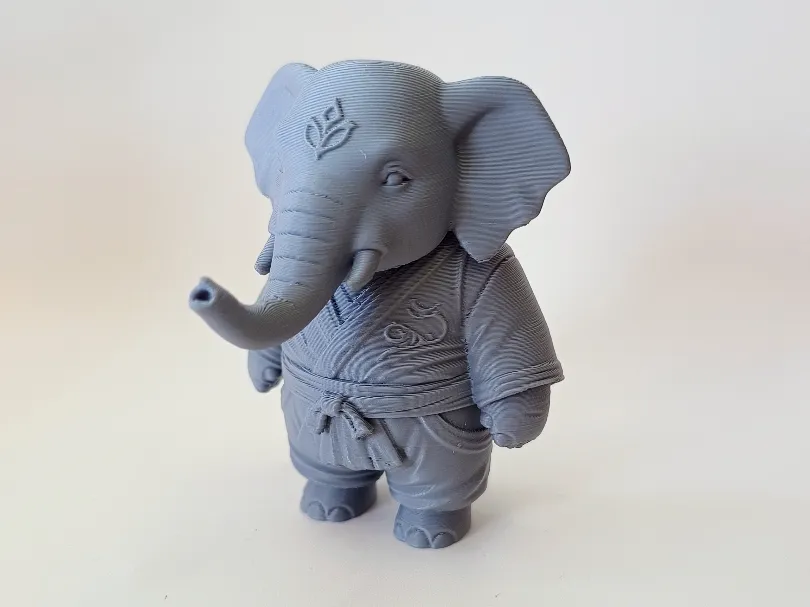 Zenelefant "Lotus Soul" mit ruhiger Aura